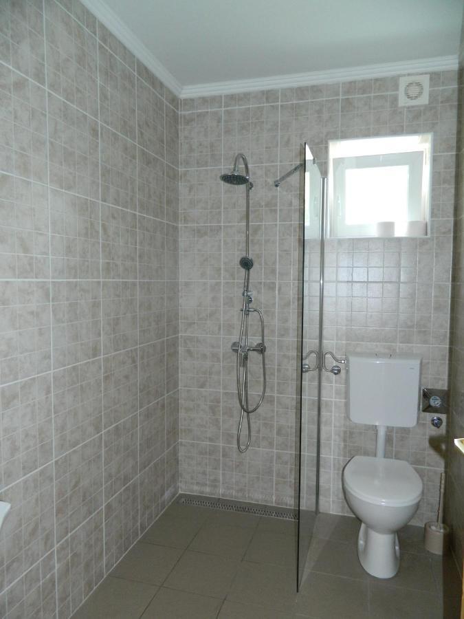 Familia-Pelso Apartmanhaz Zamardi Exterior photo