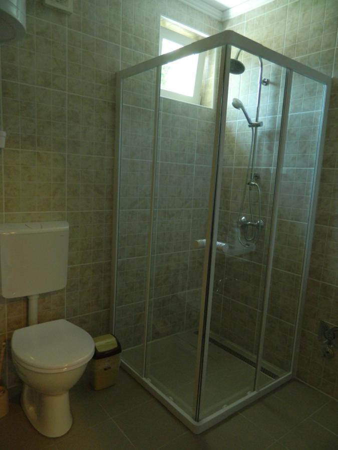 Familia-Pelso Apartmanhaz Zamardi Exterior photo